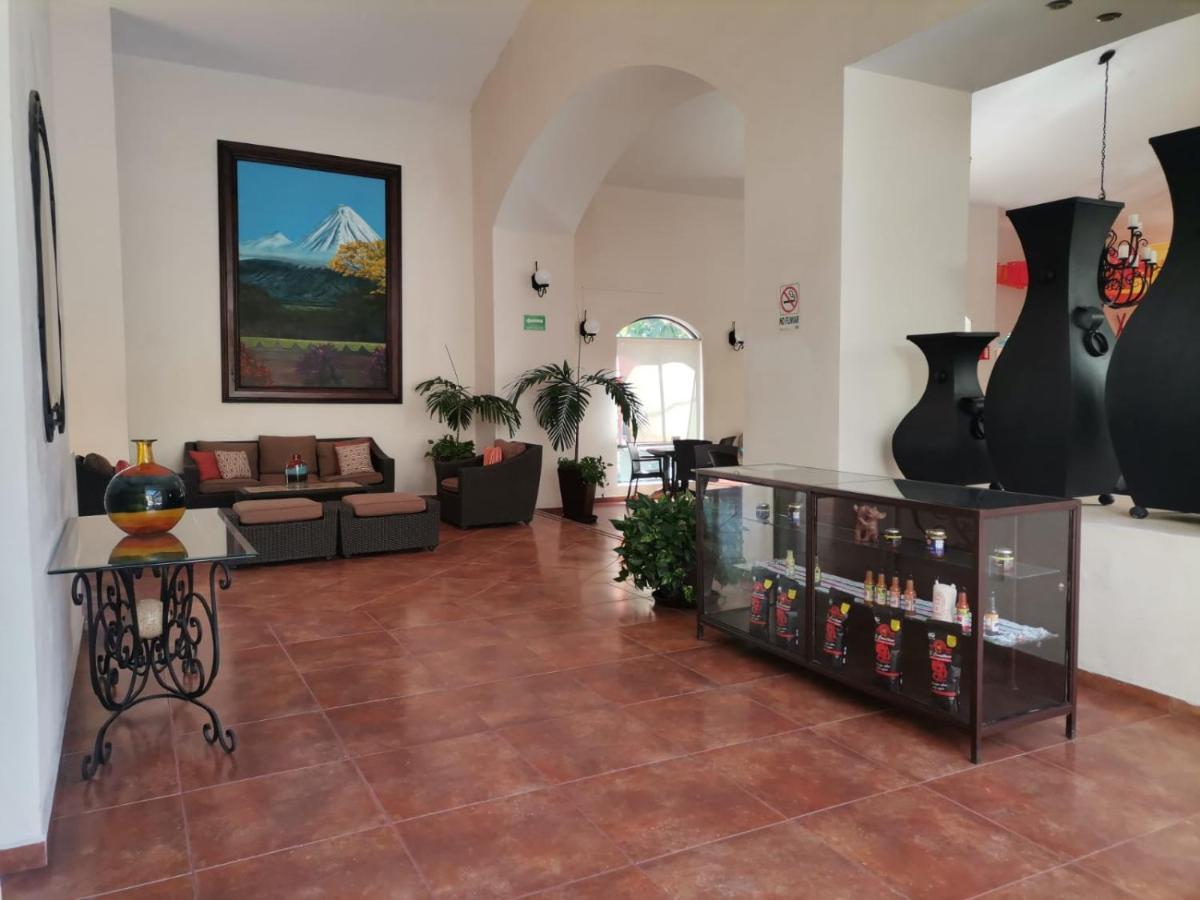 Concierge Plaza La Villa Колима Екстериор снимка