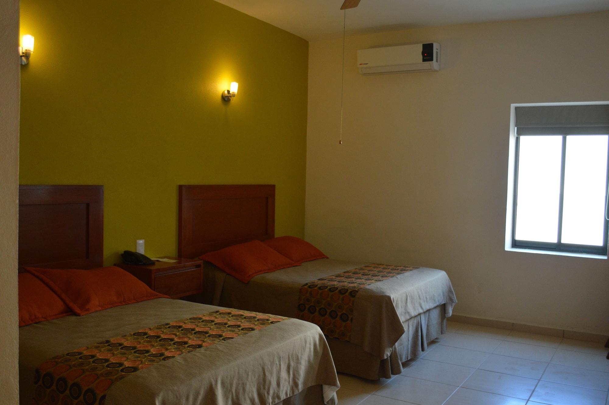 Concierge Plaza La Villa Колима Екстериор снимка
