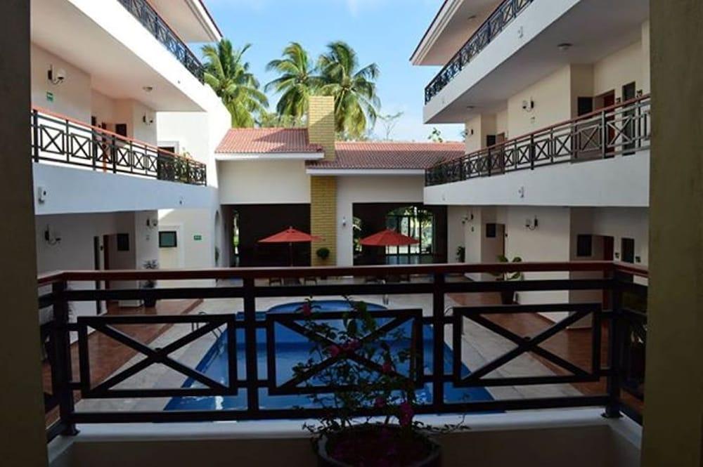 Concierge Plaza La Villa Колима Екстериор снимка
