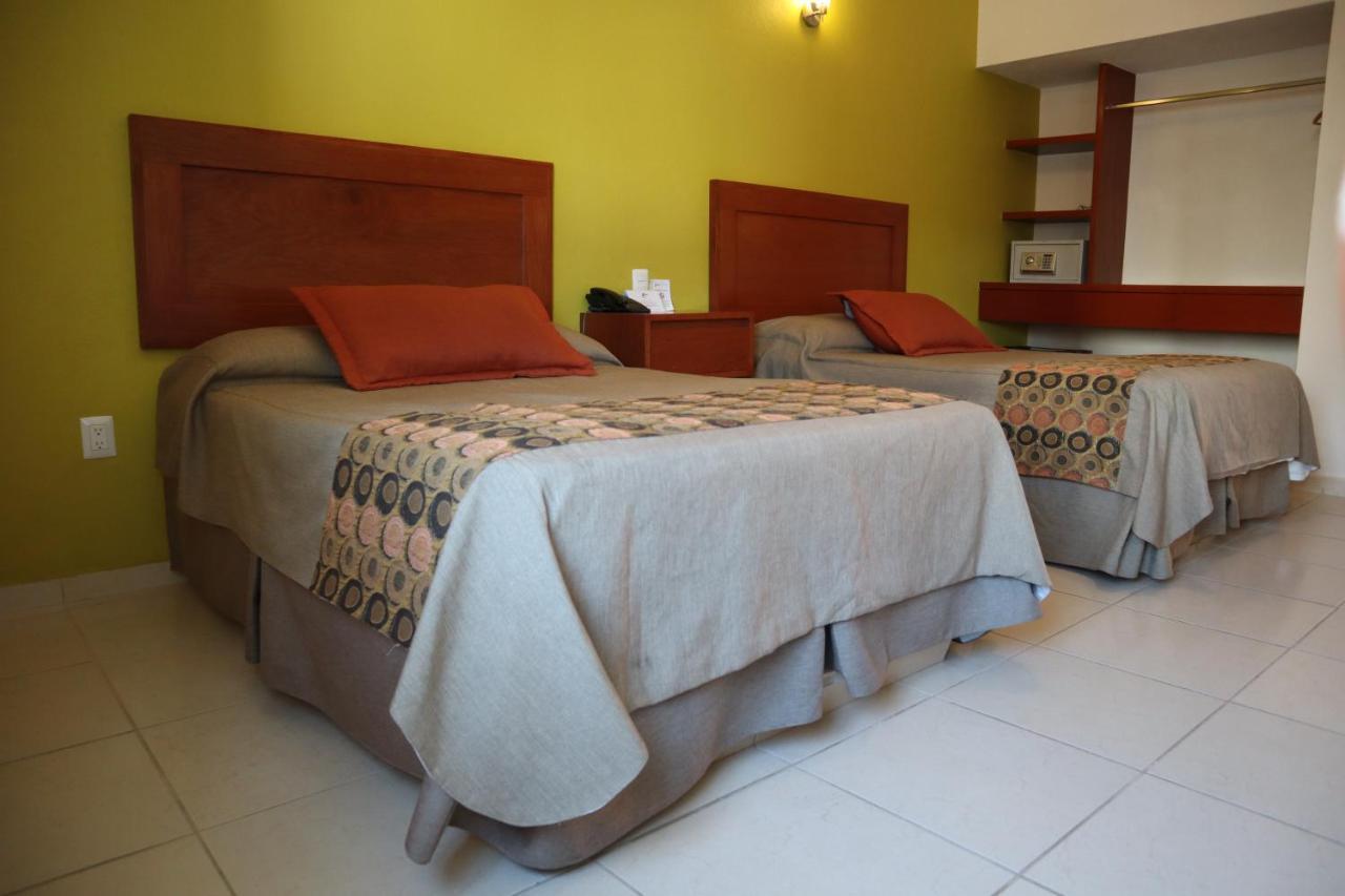 Concierge Plaza La Villa Колима Екстериор снимка