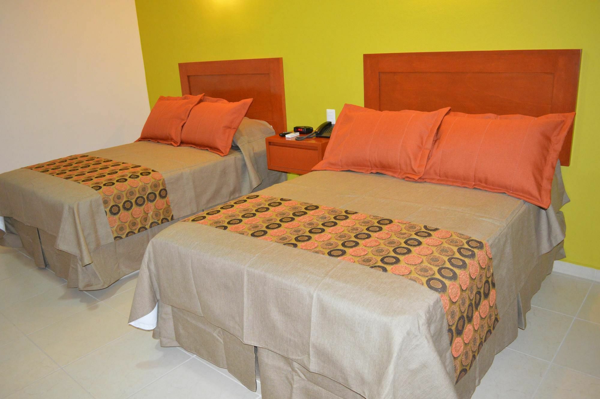 Concierge Plaza La Villa Колима Екстериор снимка