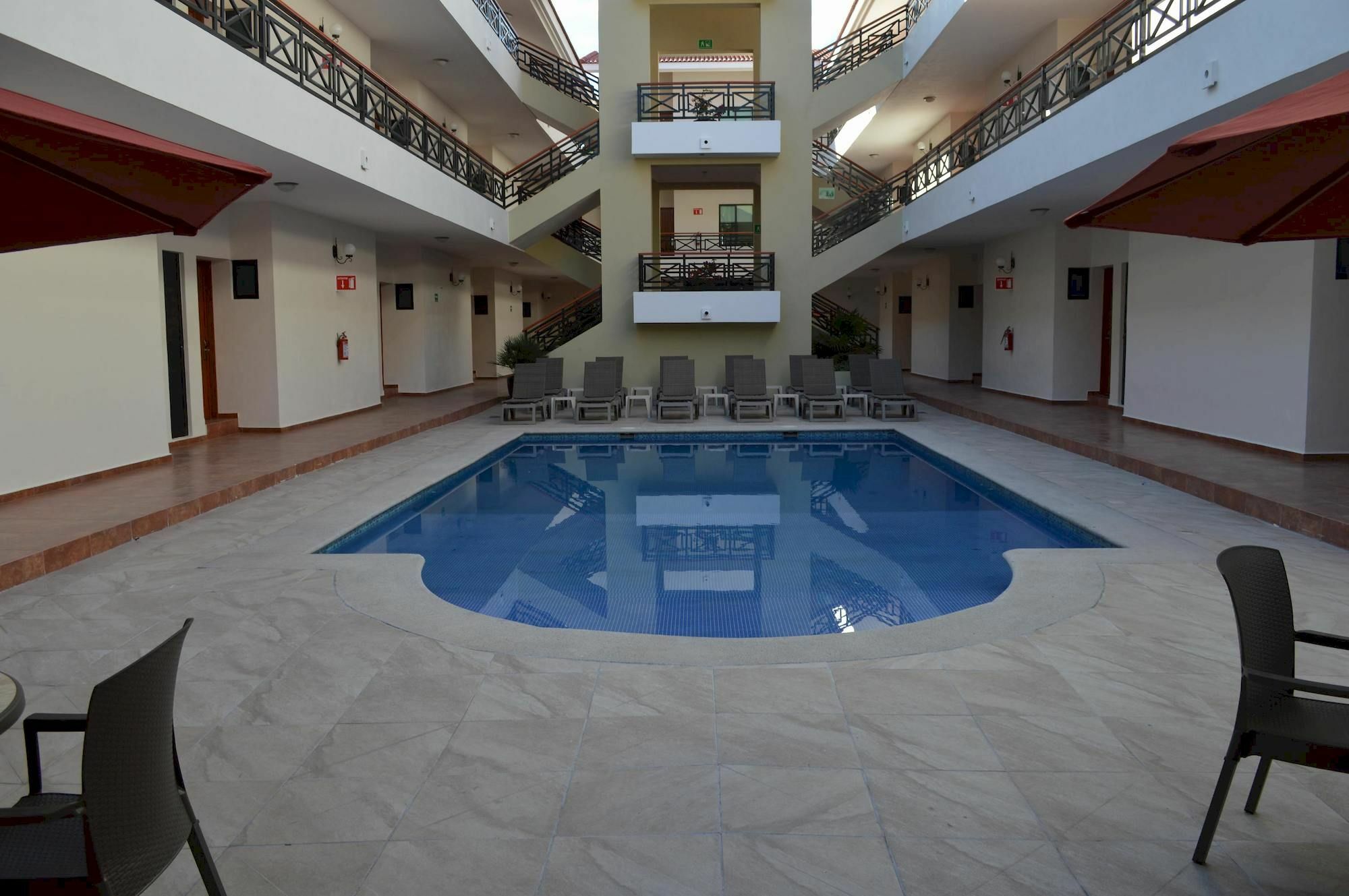 Concierge Plaza La Villa Колима Екстериор снимка